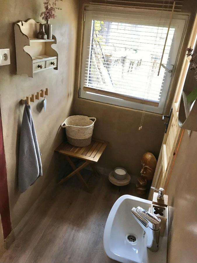 Camping Kouzelna Maringotka Chřibská